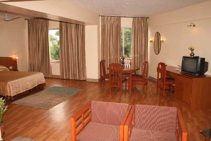 Hotel Ramee Guestline Tirupati Extérieur photo