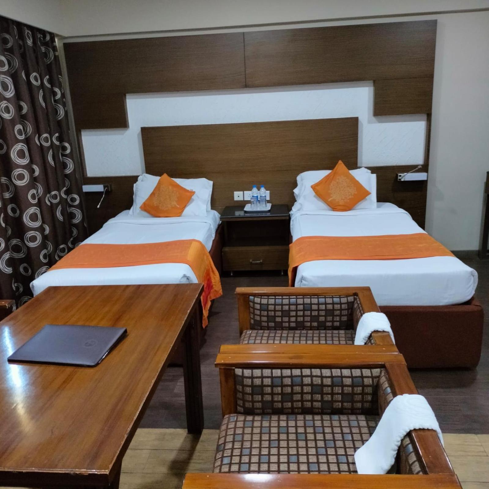 Hotel Ramee Guestline Tirupati Extérieur photo