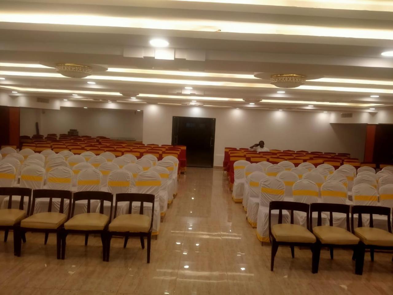 Hotel Ramee Guestline Tirupati Extérieur photo