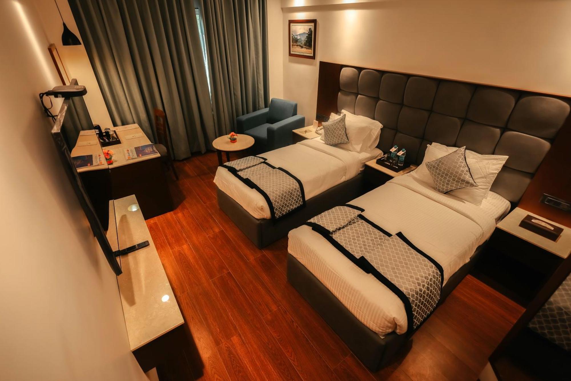 Hotel Ramee Guestline Tirupati Extérieur photo