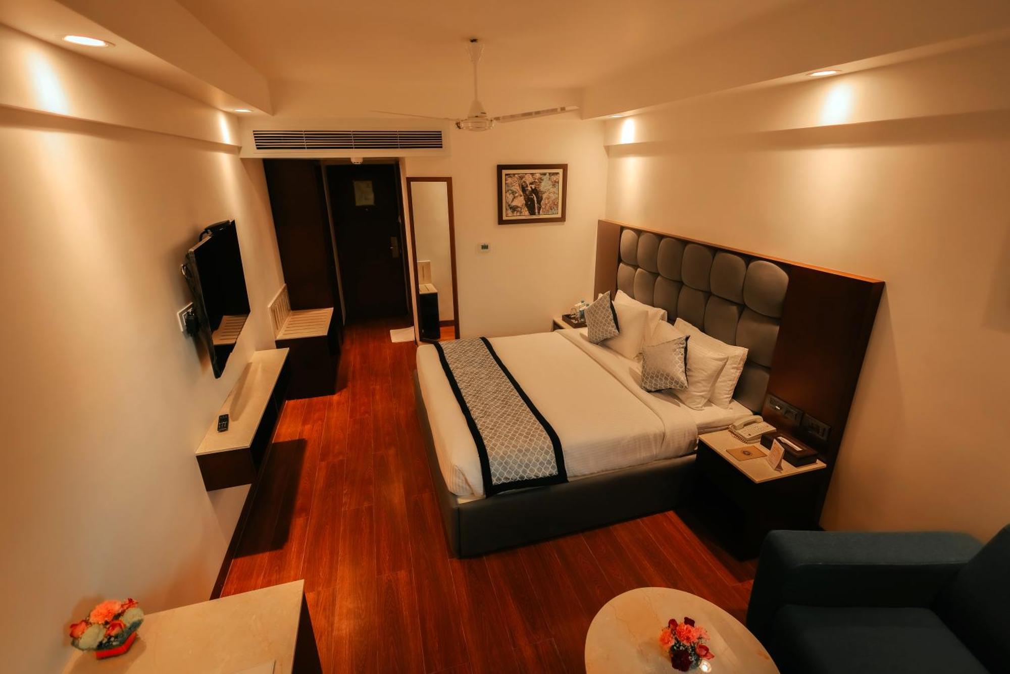 Hotel Ramee Guestline Tirupati Extérieur photo