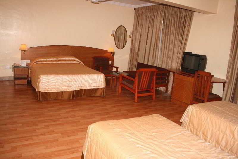 Hotel Ramee Guestline Tirupati Extérieur photo